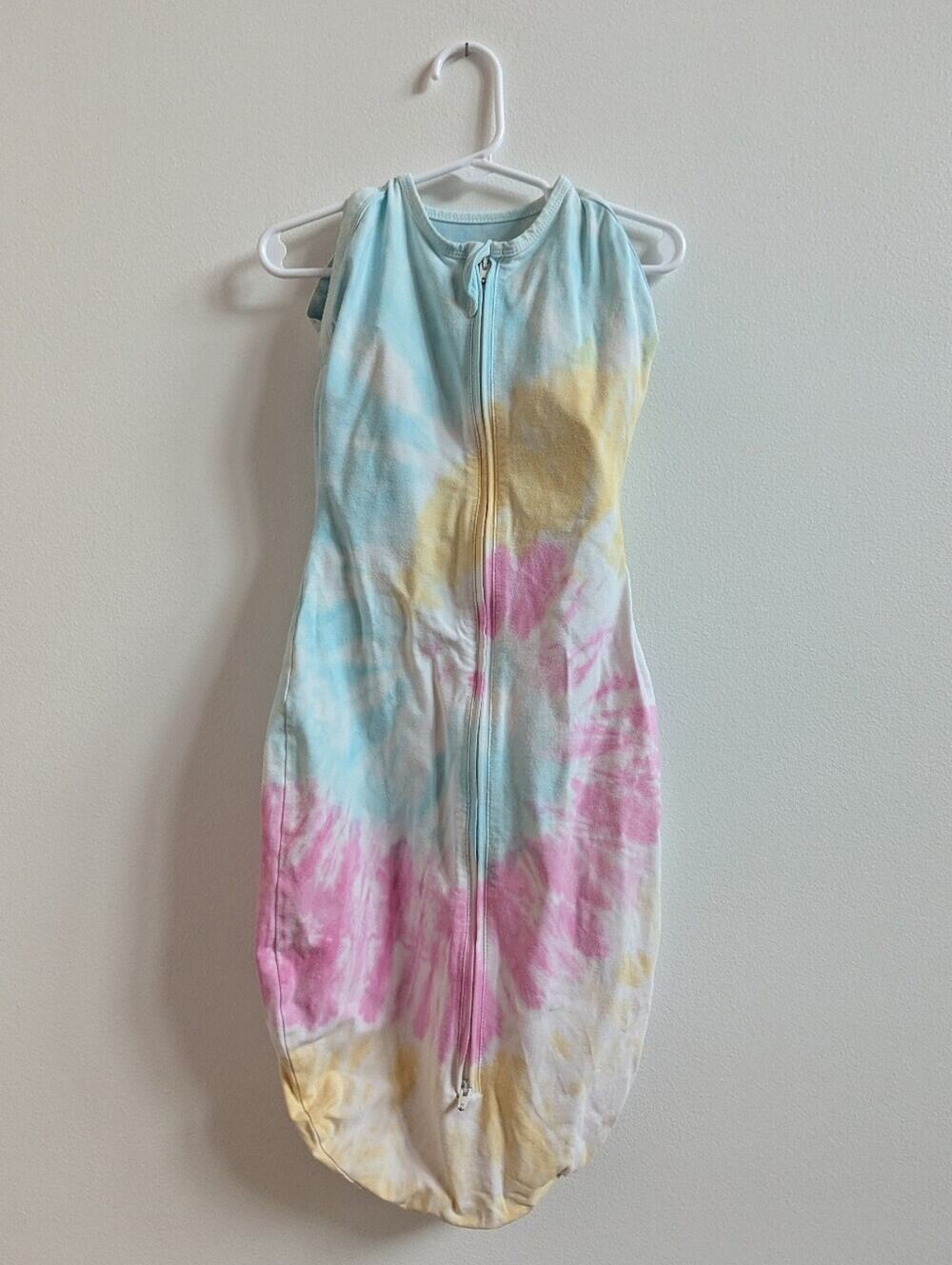 Happiest Baby 5- Second Swaddle Tie Dye XL 23-25 lbs 12m